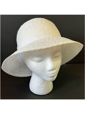Nine West Womens Sun Hat White Wide Brim Boat Garden Golf Travel Straw Summer
